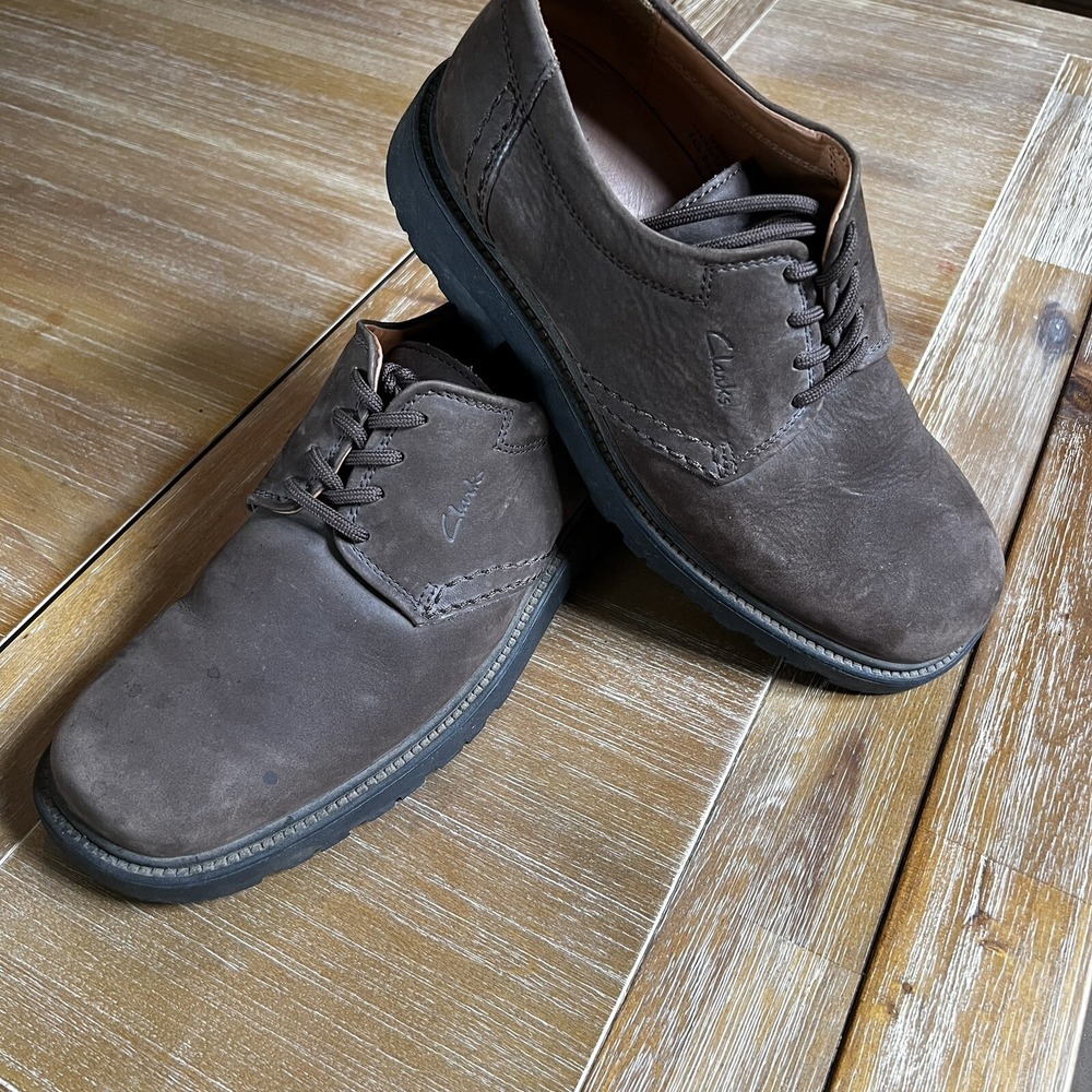 Men's Clarks Brown Brushed Leather Oxfords Shoes Size 9 1/2 Style 500871